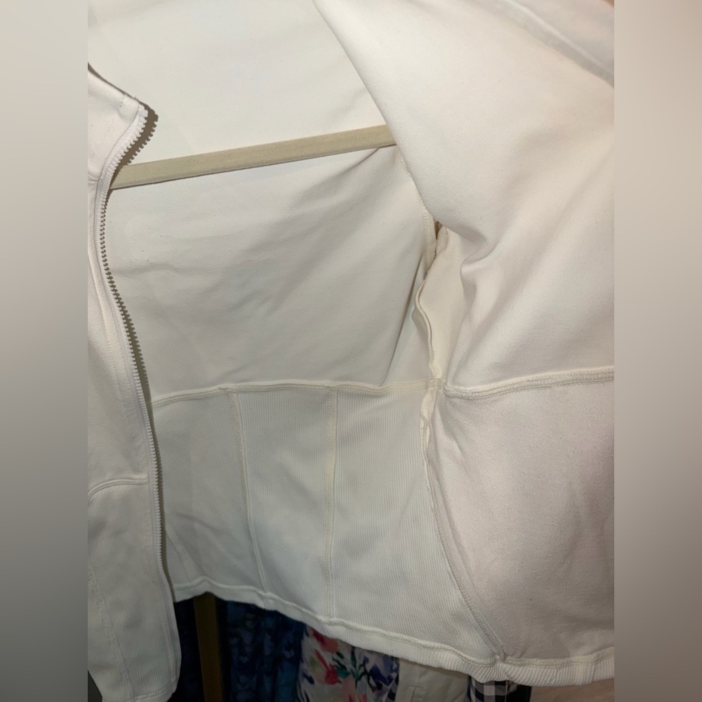 Alo Airbrush Corset Full Zip Jacket - Picture 4 of 10